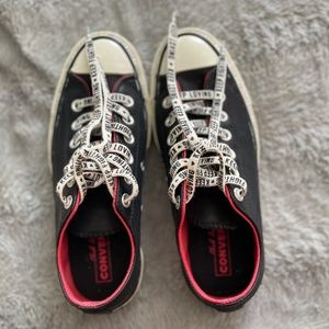 Limited edition “Keep Love, Keep Fighting” Converse